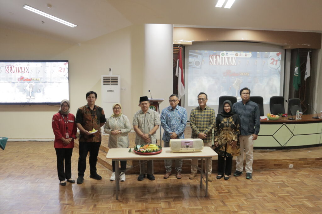 Radio Star Fakultas Dakwah UIN Saizu Rayakan 21 Tahun, Kobarkan Semangat ‘Voices That Never Fade’ Radio Star Fakultas Dakwah UIN Saizu Rayakan 21 Tahun, Kobarkan Semangat ‘Voices That Never Fade’