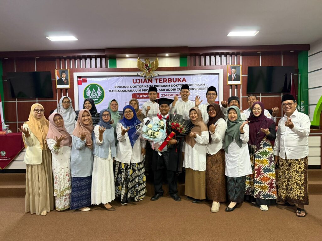 Dr. Turhamun Resmi Raih Gelar Doktor Studi Islam di UIN Prof. K.H. Saifuddin Zuhri Purwokerto